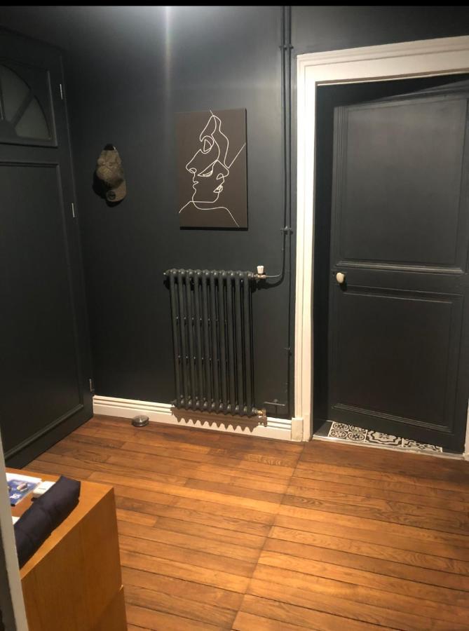 Appartement De Charme En Plein Coeur De Невер Екстер'єр фото